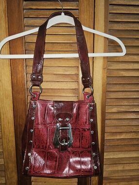 MC Cherry Red Croc Embossed Shoulder Bag Snap Closure Chic